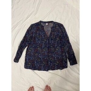 Old Navy Medium Lightweight‎ Chambray Floral Denim Shirt